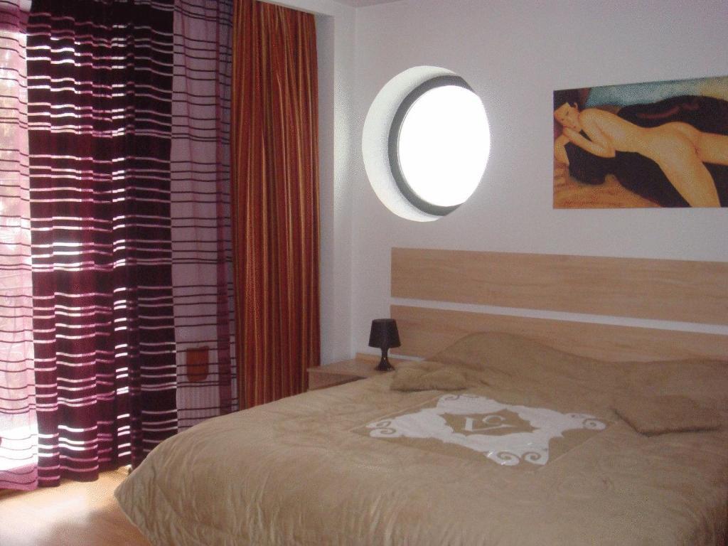 Villa Edera Residence - Gazda Profesionista Boekarest Buitenkant foto